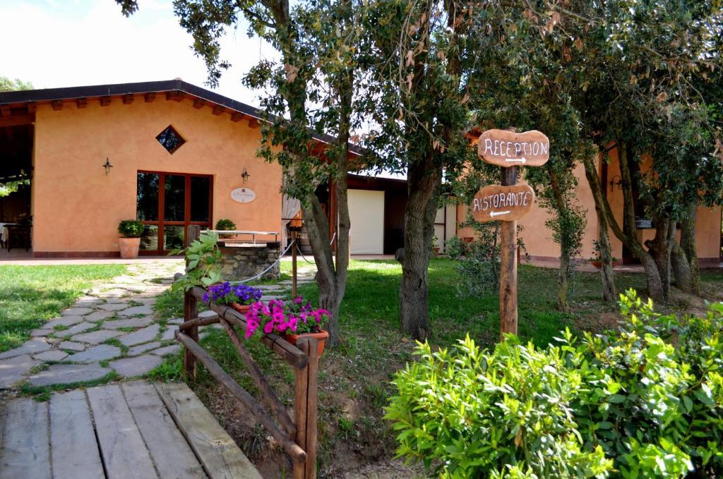 Tenuta Agricola Dell'Uccellina Magliano in Toscana Exterior photo